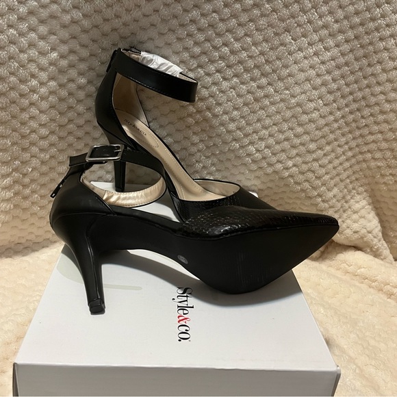 STYLE & COMPANY MILOE2 ANKLE STRAP D-ORSAY PUMPS SIZE 8.5 NEW WITH BOX! - Picture 4 of 5